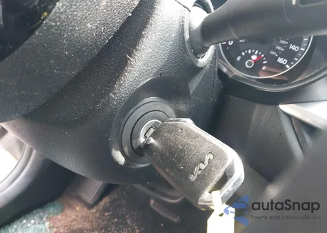 2024 Kia Forte Lxs z USA, uszkodzony, nr VIN 3KPF24AD6RE811884